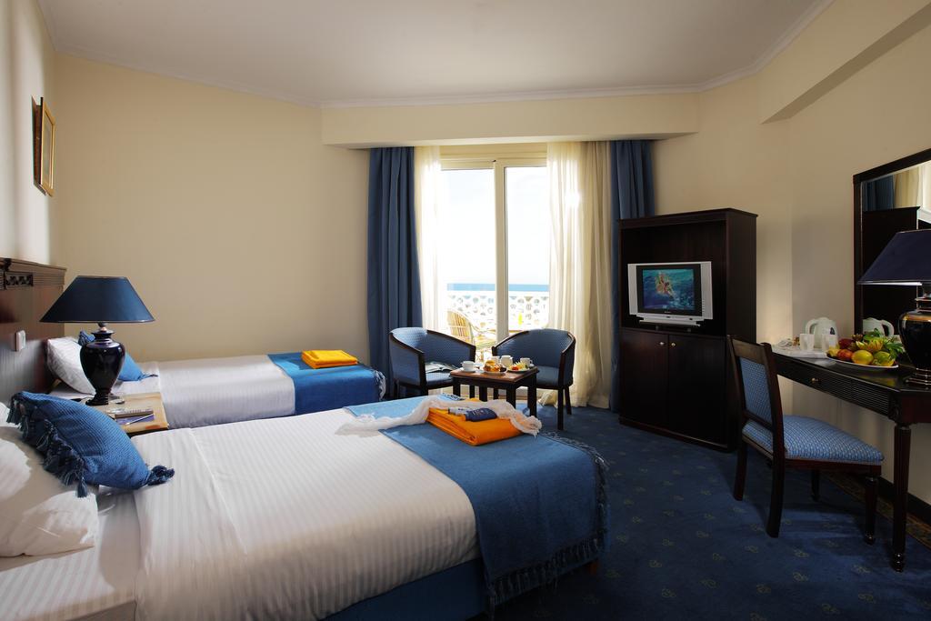 Resort Golden 5 Almas Palace & 5*