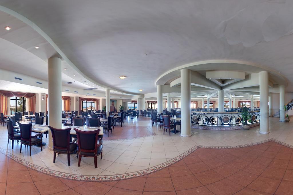 Resort Golden 5 Almas Palace & Hurghada