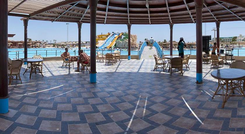 Golden 5 Almas Palace & 5* Hurghada