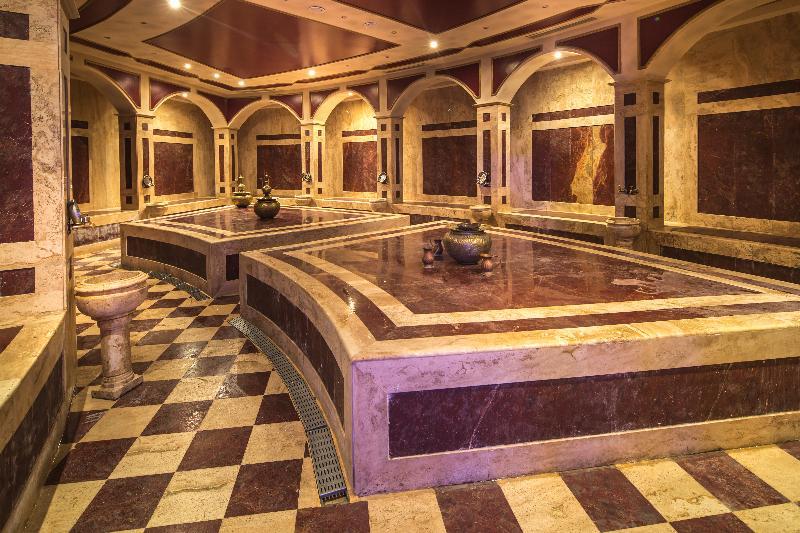 Golden 5 Almas Palace &